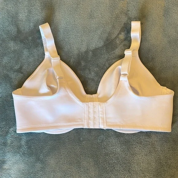 Vanity Fair Underwire Bra 40D - Picture 2 of 3